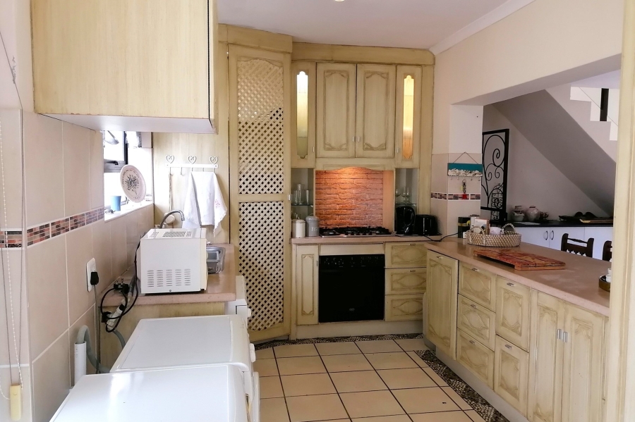 3 Bedroom Property for Sale in Stilbaai Wes Western Cape